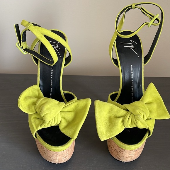 Worn once!!! Basically New!! - Picture 1 of 10